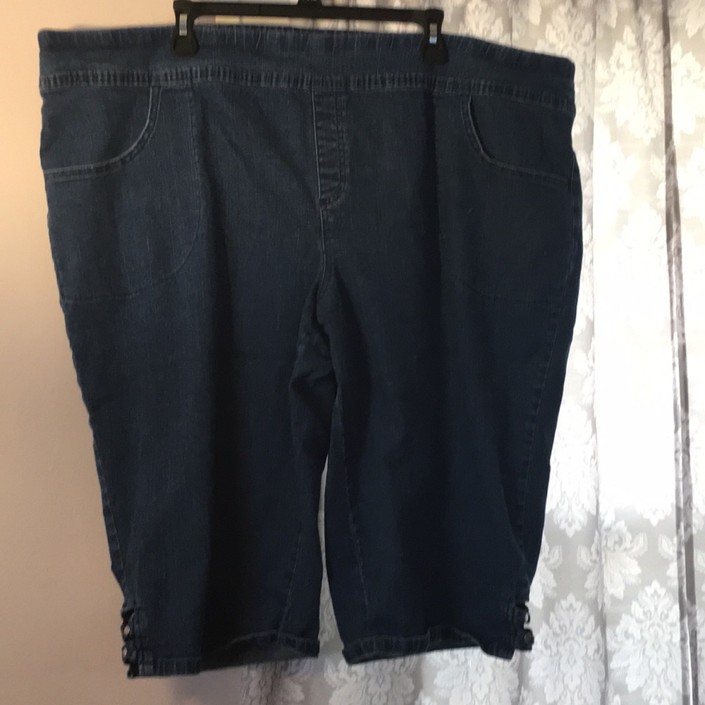 Women’s capris